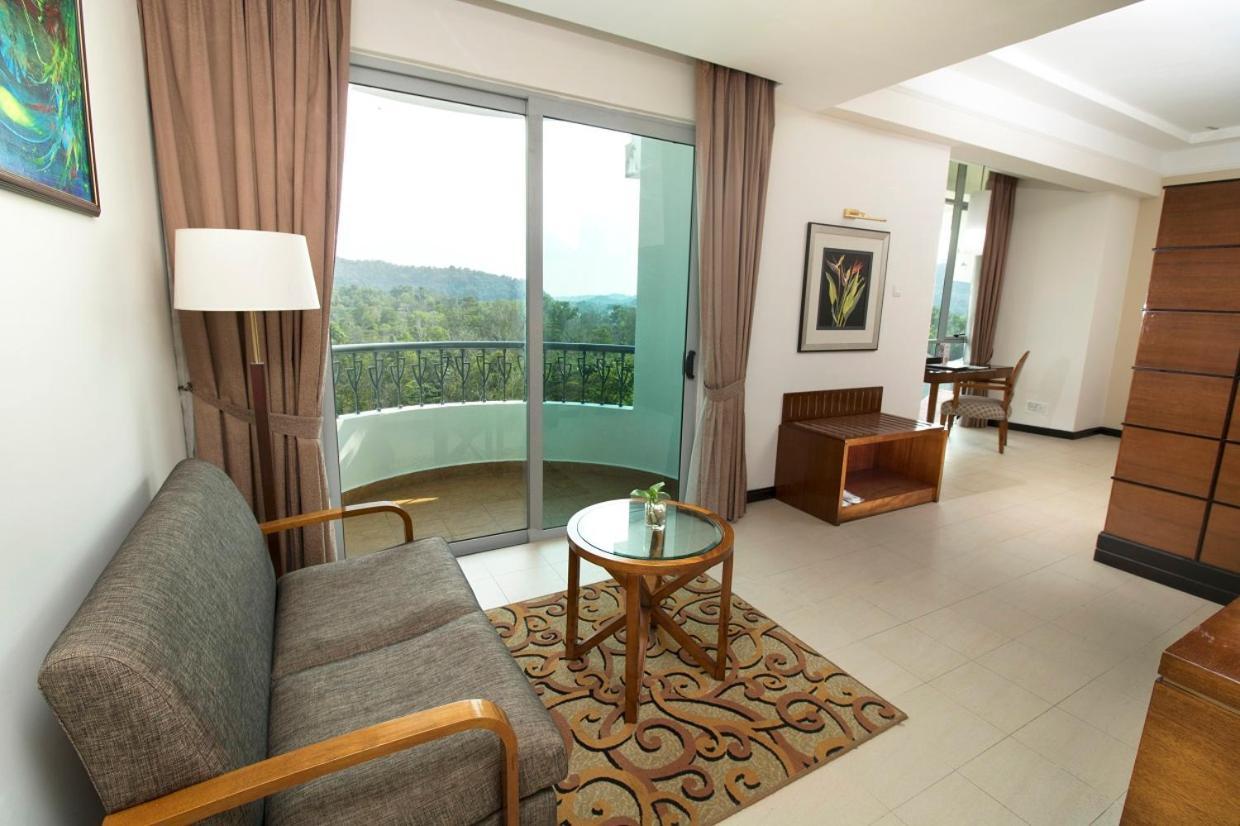 Nilai Springs Resort Hotel Εξωτερικό φωτογραφία