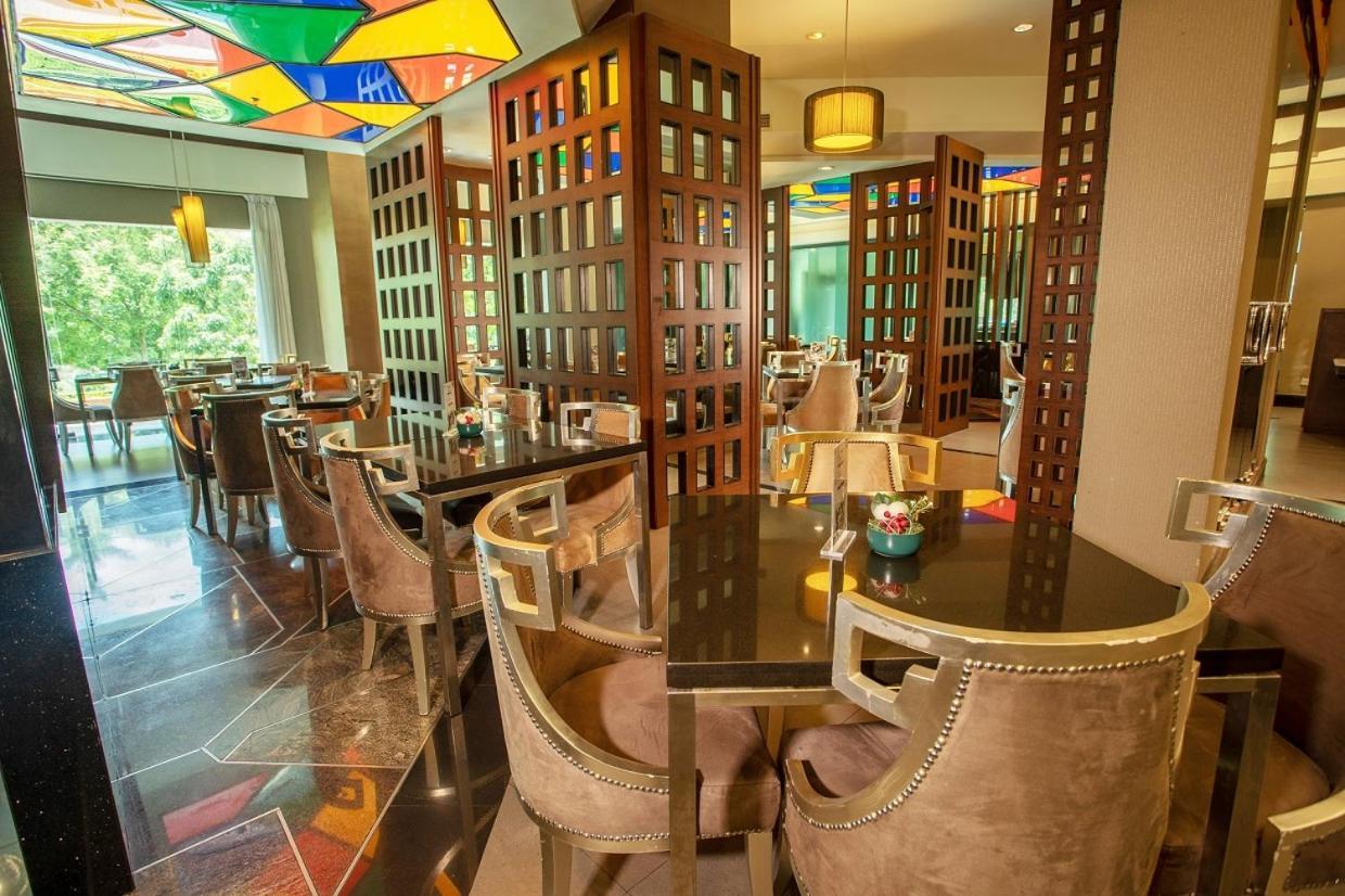 Nilai Springs Resort Hotel Εξωτερικό φωτογραφία